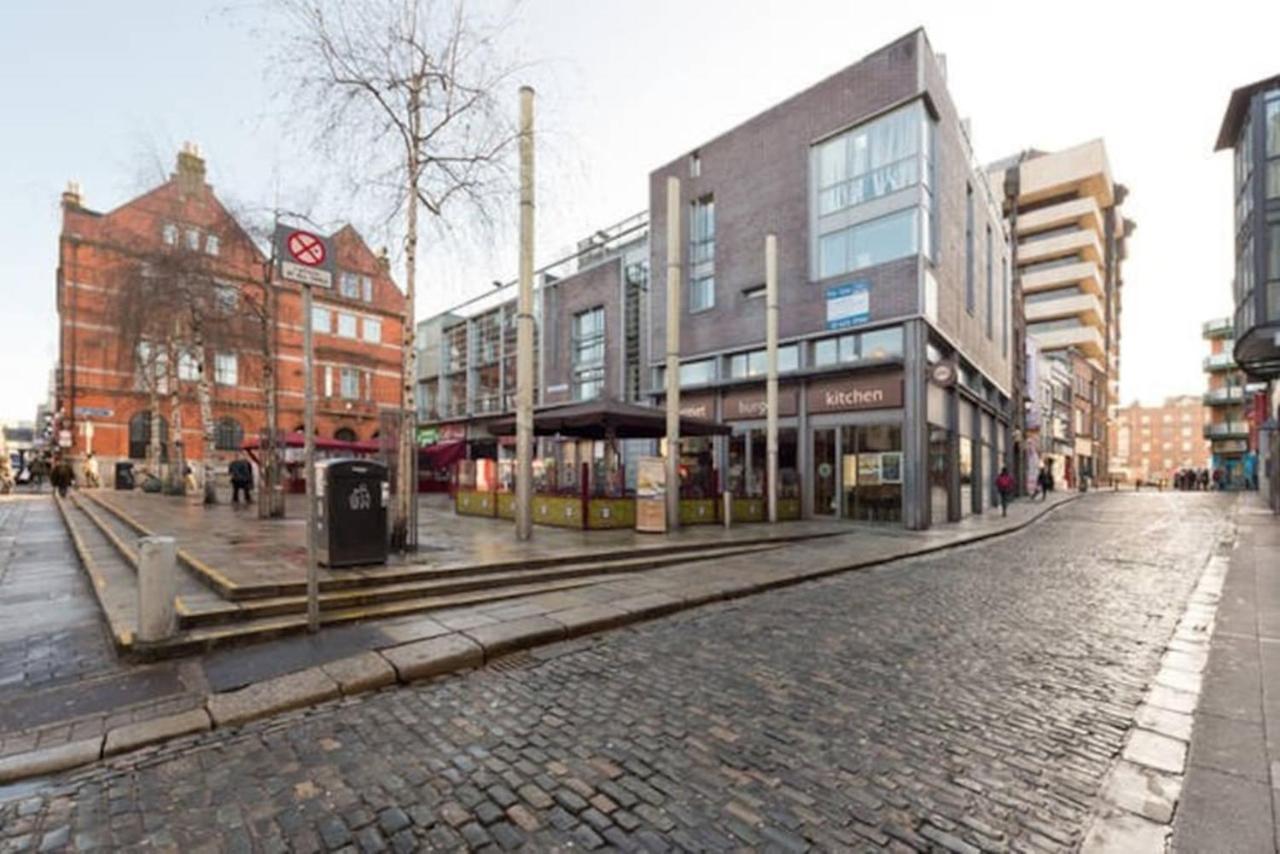 ダブリンStylish Soundproof Temple Bar Squareアパートメント エクステリア 写真